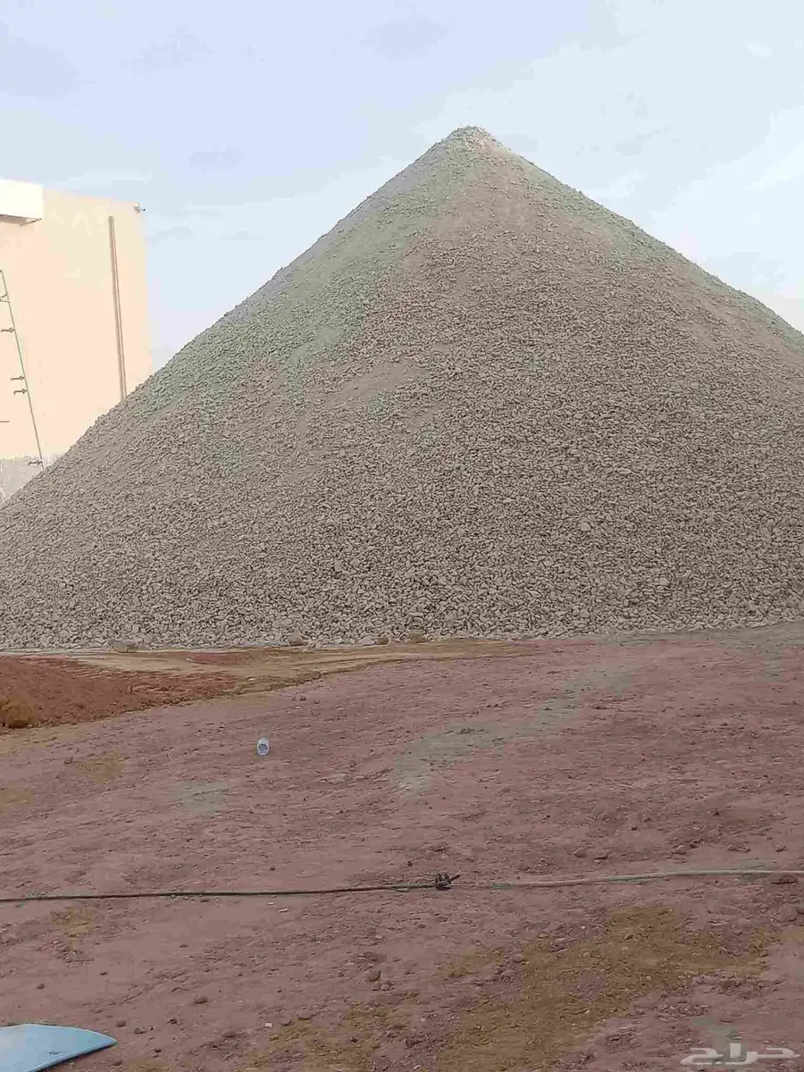 شيول لي الايجار تحميل مخلفات توريد دفان صبيب ردميه حفريات 1