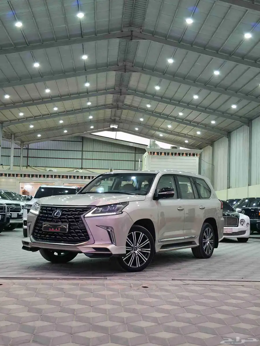 لكزس - 2016 - سبورت - LX570 - فل كامل 1