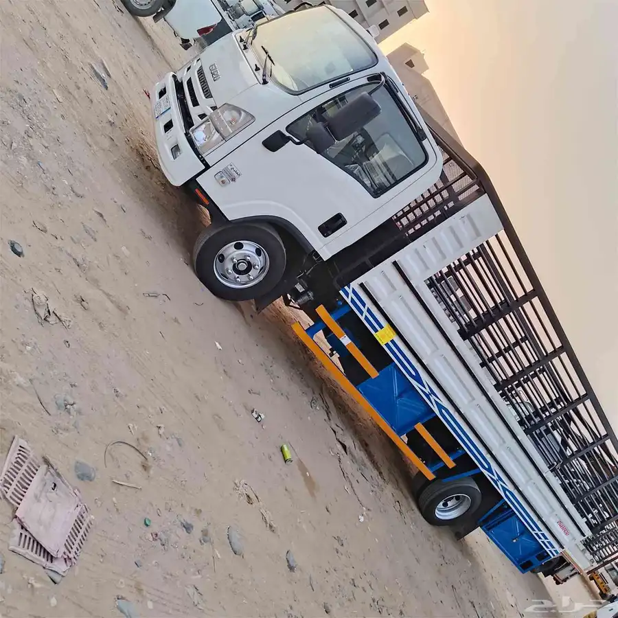 Isuzu dyna 6 miter jeddha Riyad jazan 1