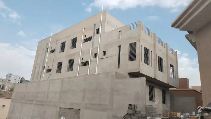 شركة عزل اسطح عزل خزانات المياه كشف تسربات 2