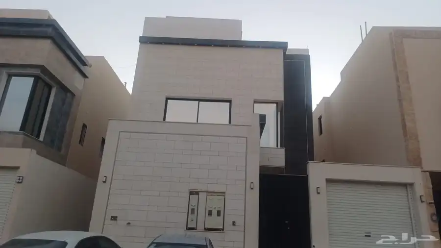للبيع دور اول بحي الرمال مخطط مسك البيع 730الف 0