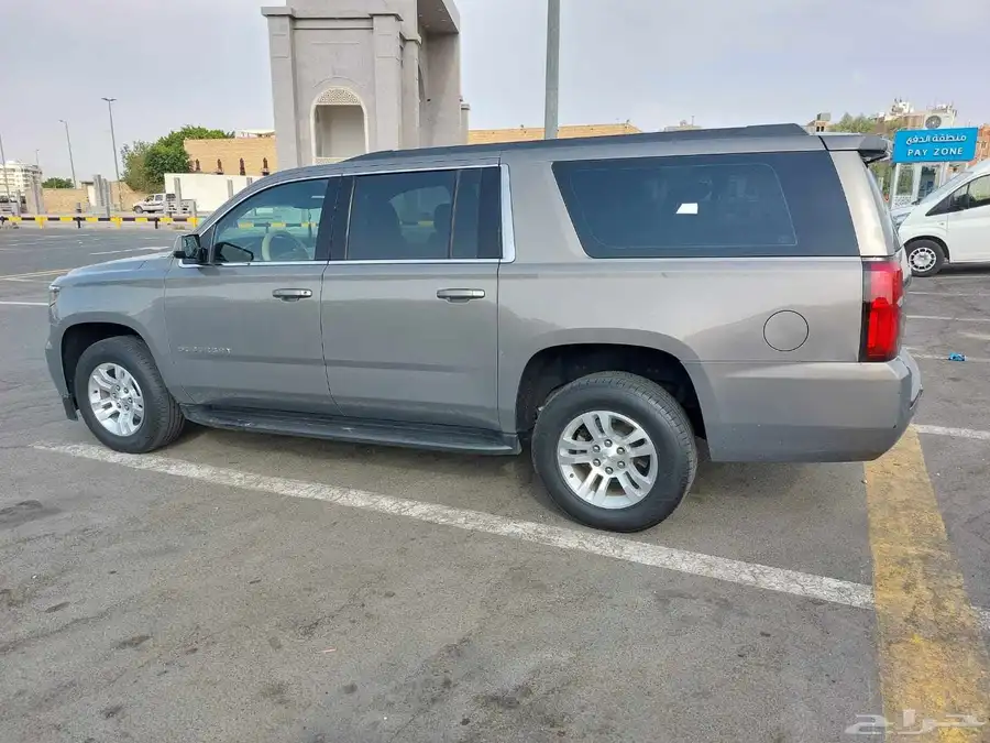 SAR 80  Chevrolet Suburban  2019  Automatic  Model Chevr 2