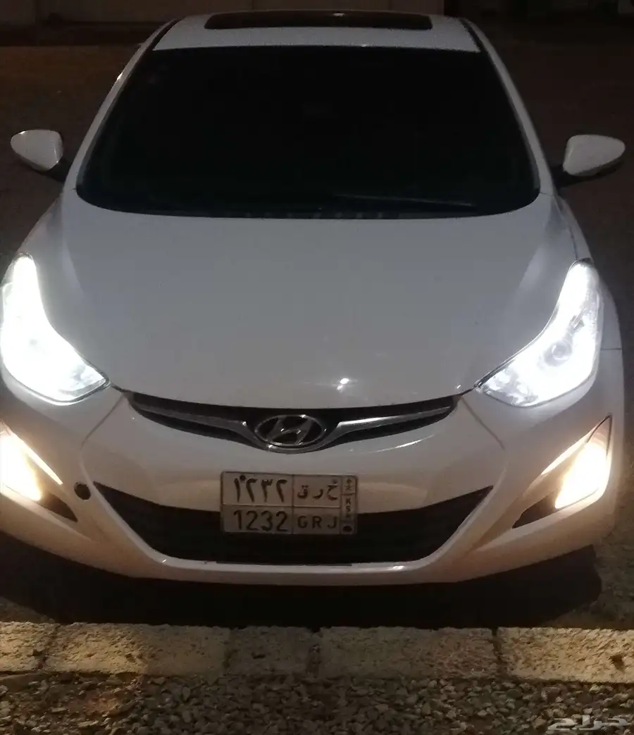سيارة النترا 2014 فل كامل بدون بصمه عداد 210 الف جوال 05086 0