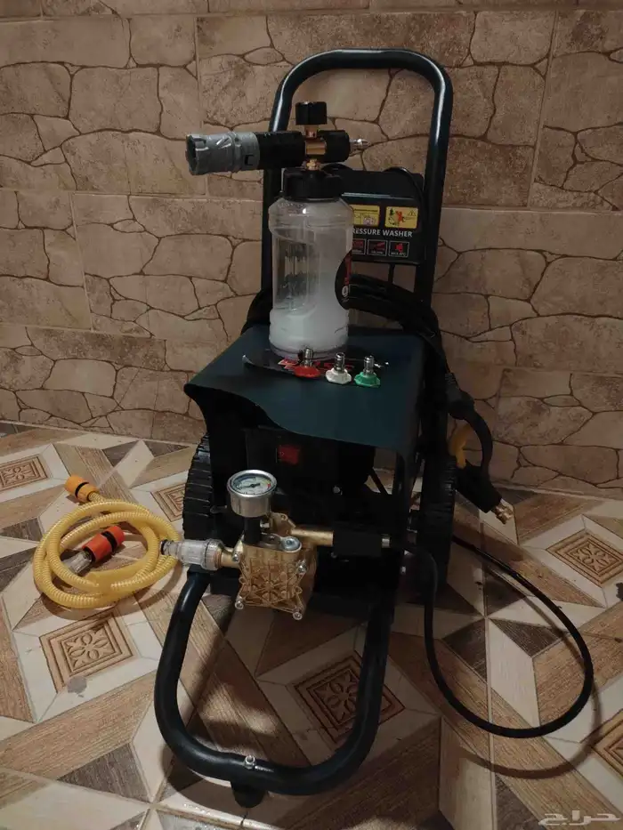 مكينة ضغط غسيل تأجير يومي 1