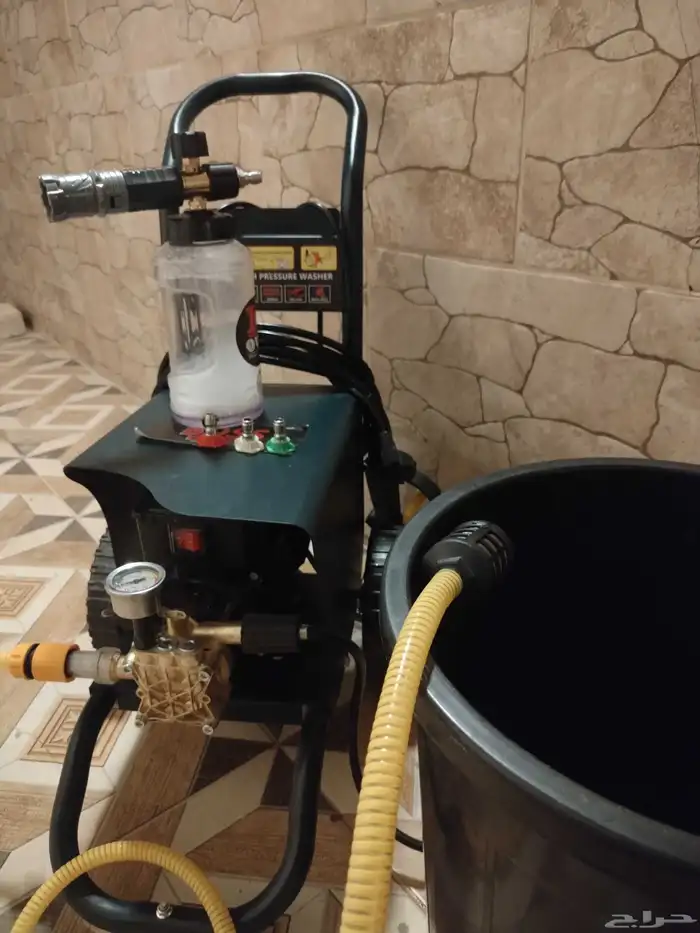 مكينة ضغط غسيل تأجير يومي 3