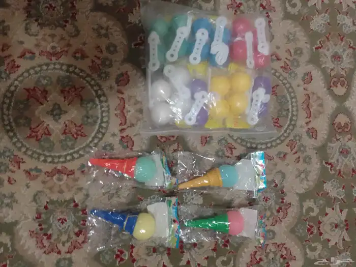 يوجد كميات كبيره من هذا الالعاب للبيع بالحبه الواحده 1