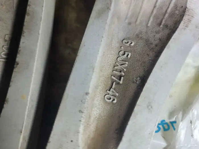 جنوط كروم سوناتا 2012 مقاس 17 اصليه استعمال بسيط جدا 6