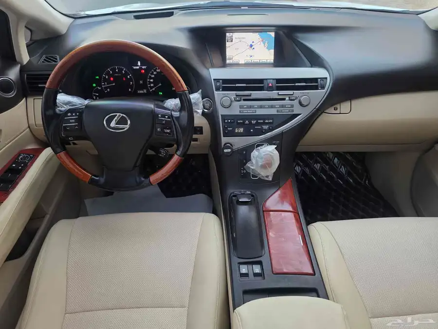 لكزس RX 350 2012 8