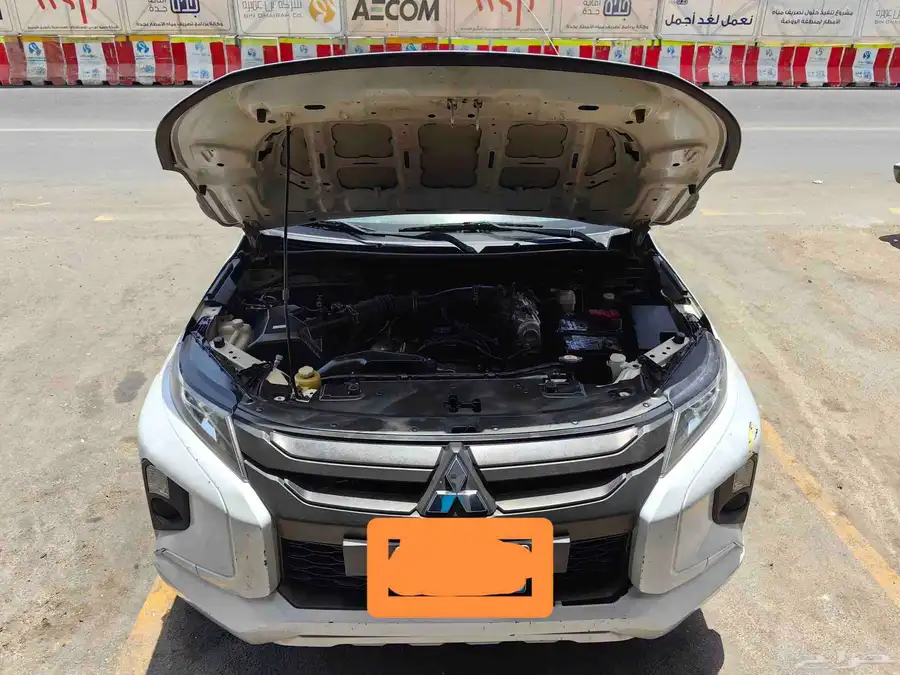 Mitsubishi 5