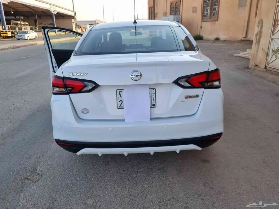 نيسان صني موديل 2022 5