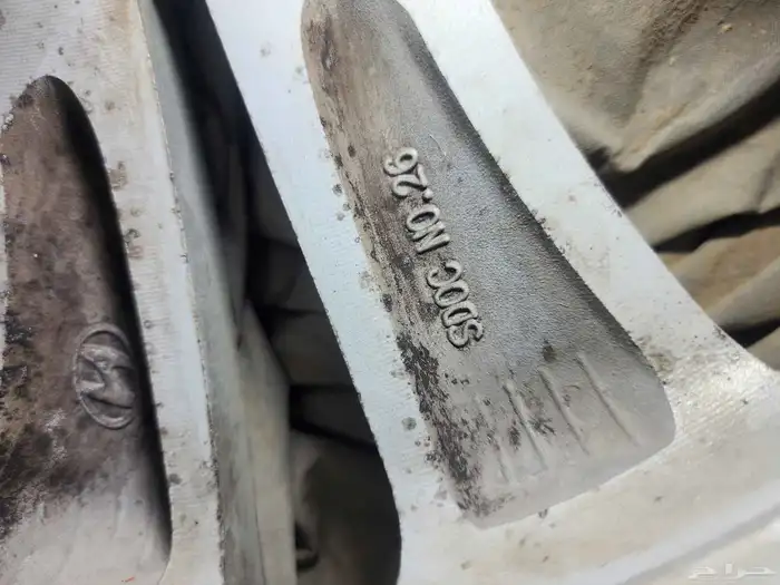 جنوط كروم سوناتا 2012 مقاس 17 اصليه استعمال بسيط جدا 4