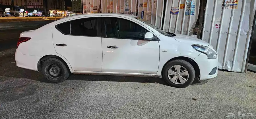 nissan sunny 2015 model 5