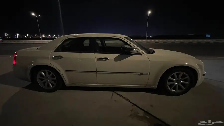 كرايسلر 2008 c300 3