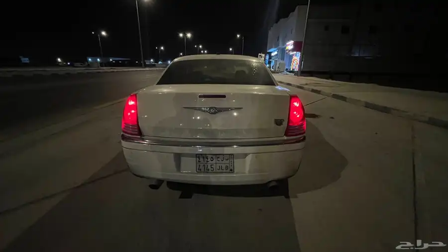 كرايسلر 2008 c300 4