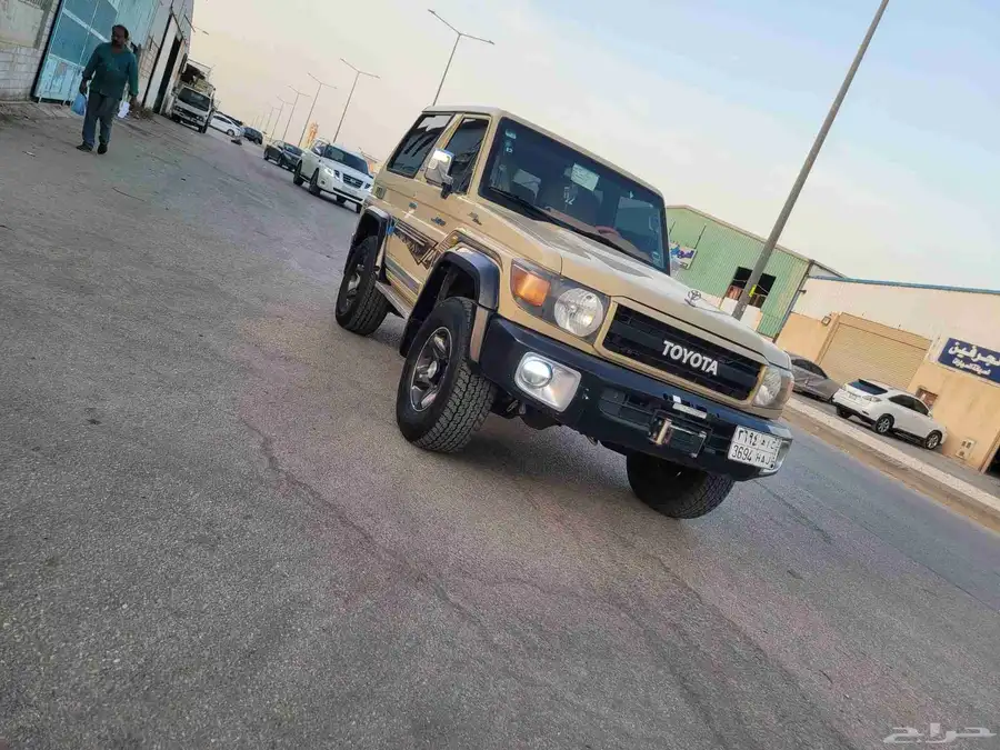 تويوتاء جيب ربع 1