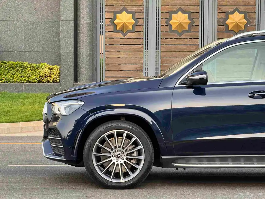مرسيدس 450 GLE موديل 2022 17