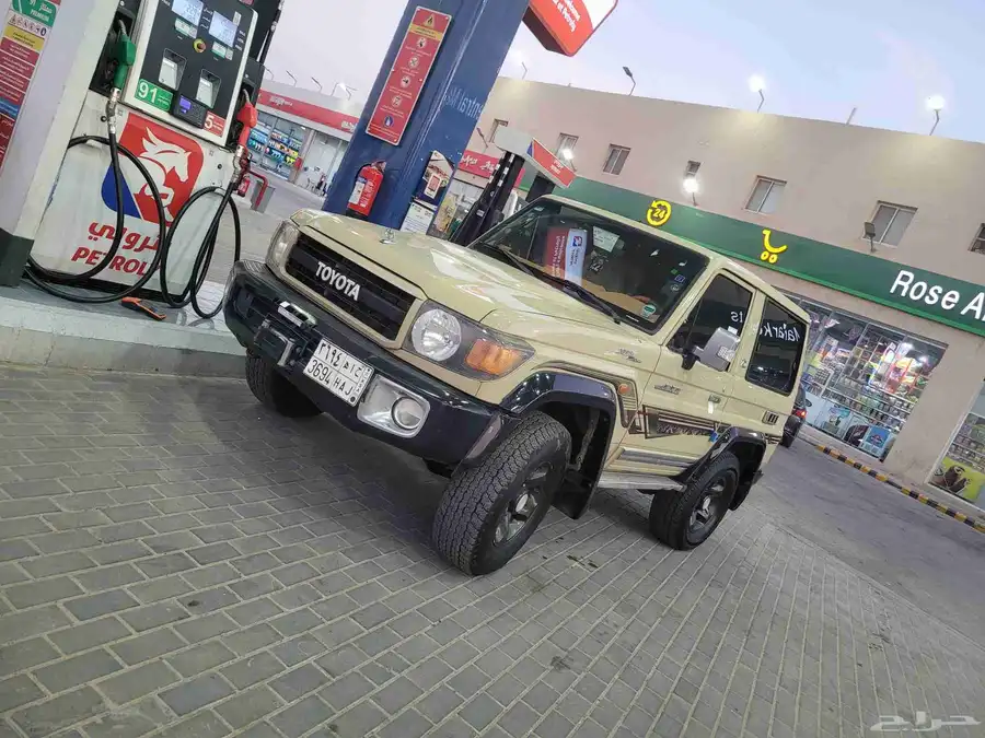 تويوتاء جيب ربع 7