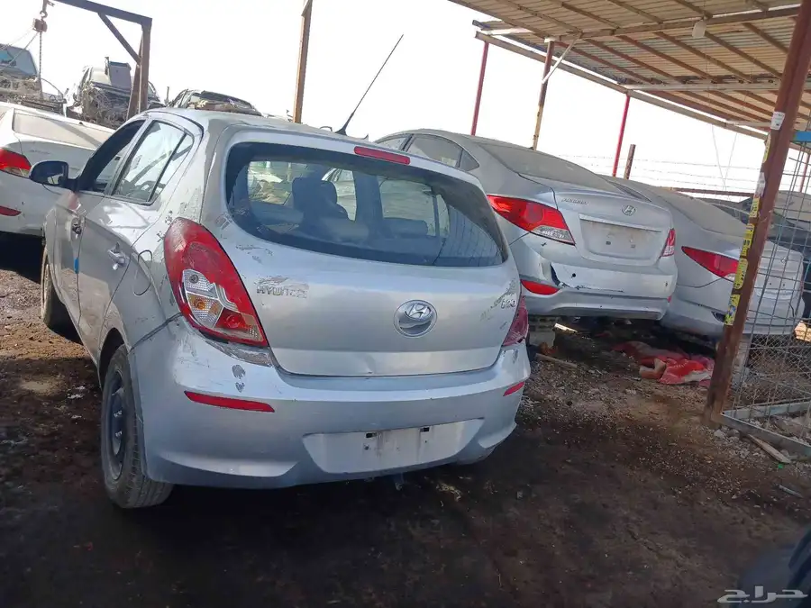 يوجد لدينا سياره تشليح فقط i 20 0