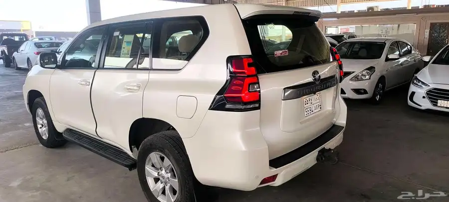 Toyota Prado V6 TXL standard 2023 4
