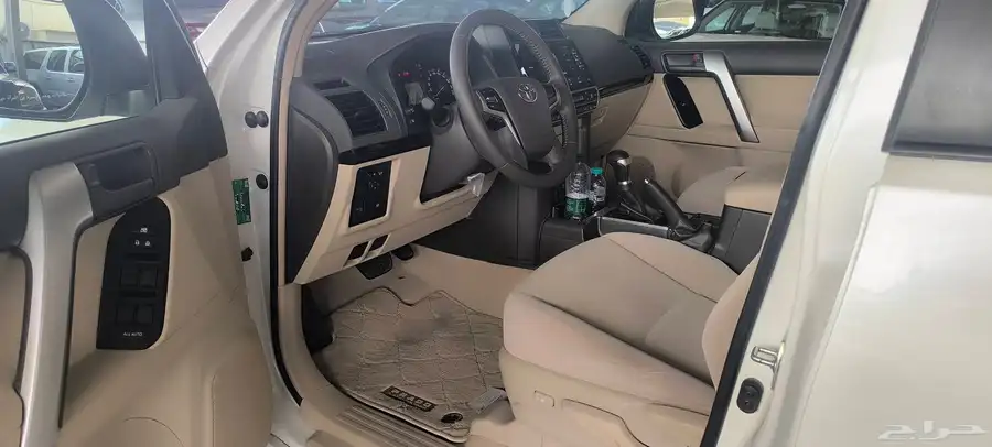 Toyota Prado V6 TXL standard 2023 9