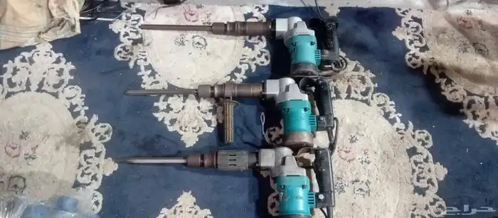 مواتير ماء وغطاسات يطاليا و خرطوم 2بوصه و3بوصه ومعتداد بوش 8