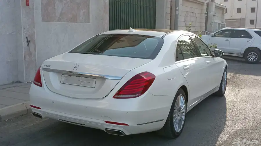 يخت S400 موديل 2016 ممشى قليل 2