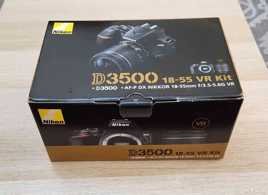 كاميرا نيكون D3500 مع عدسة زوم اضافية 2