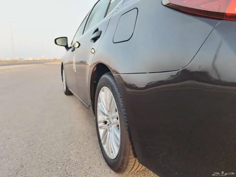لكزس للبيع شرط 350 32