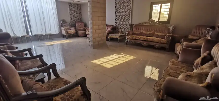 مجلس رجال كبير14قطعه انتريه كنب باطرمه ضيوف 0