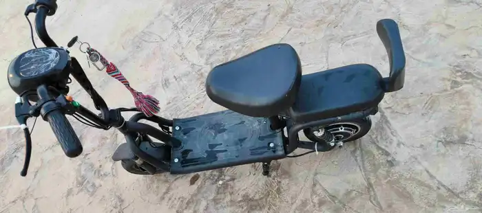 سكوتر للبيع كهربائي جديد ونضيف 3