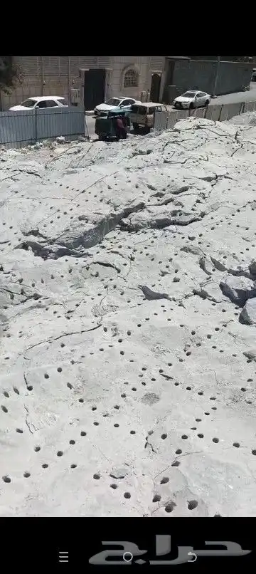 قص حجر وتكسيرهاء 0