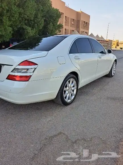 مرسيدس 2009 S350 عليها لوحة مميزة 3