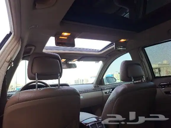 مرسيدس 2009 S350 عليها لوحة مميزة 14