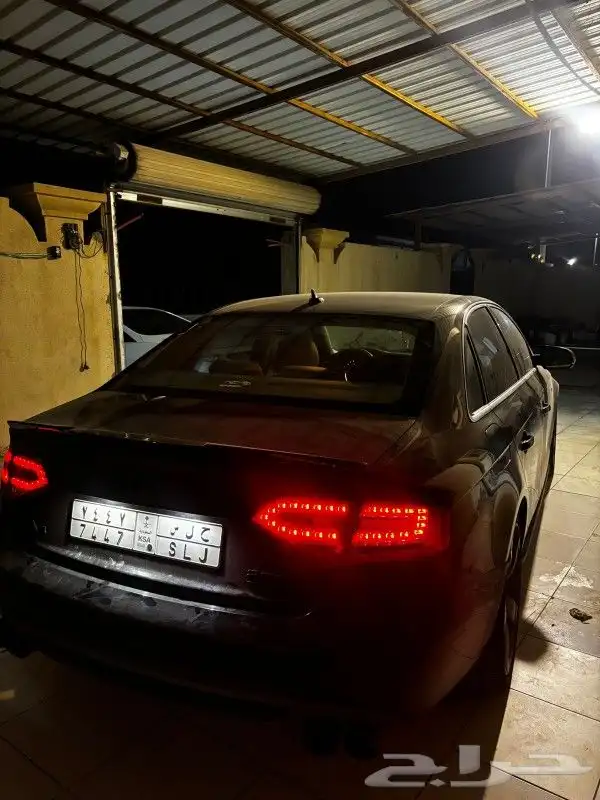 اودي A4 9