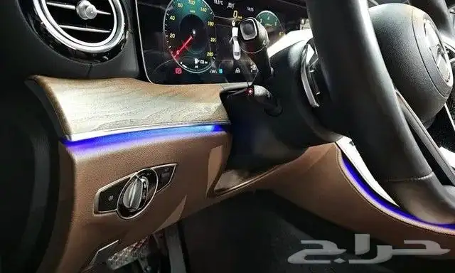 مرسيدس-بنز E250 2021 استيراد من كوريا - معرض العصيمي 9