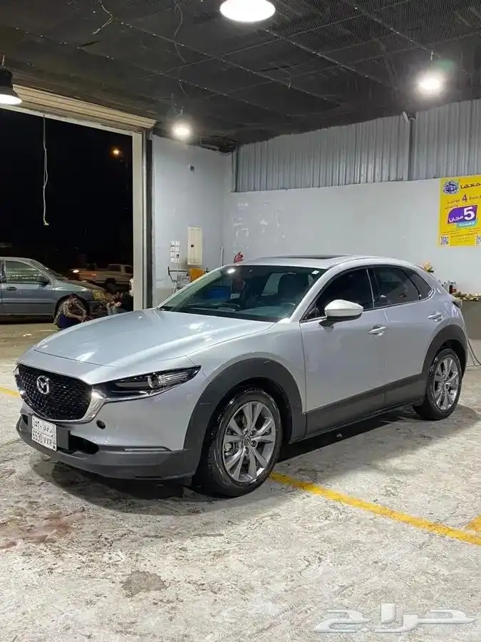 السيارة   مازدا  -  CX30  الموديل   2023 2