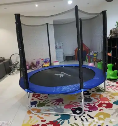 في كراسي حديد خشب كله في تفصيل جاهز كله في 1
