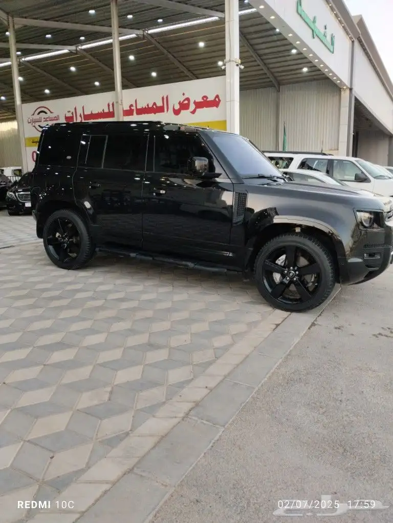 DEFENDER 2020 P 400 SE 6