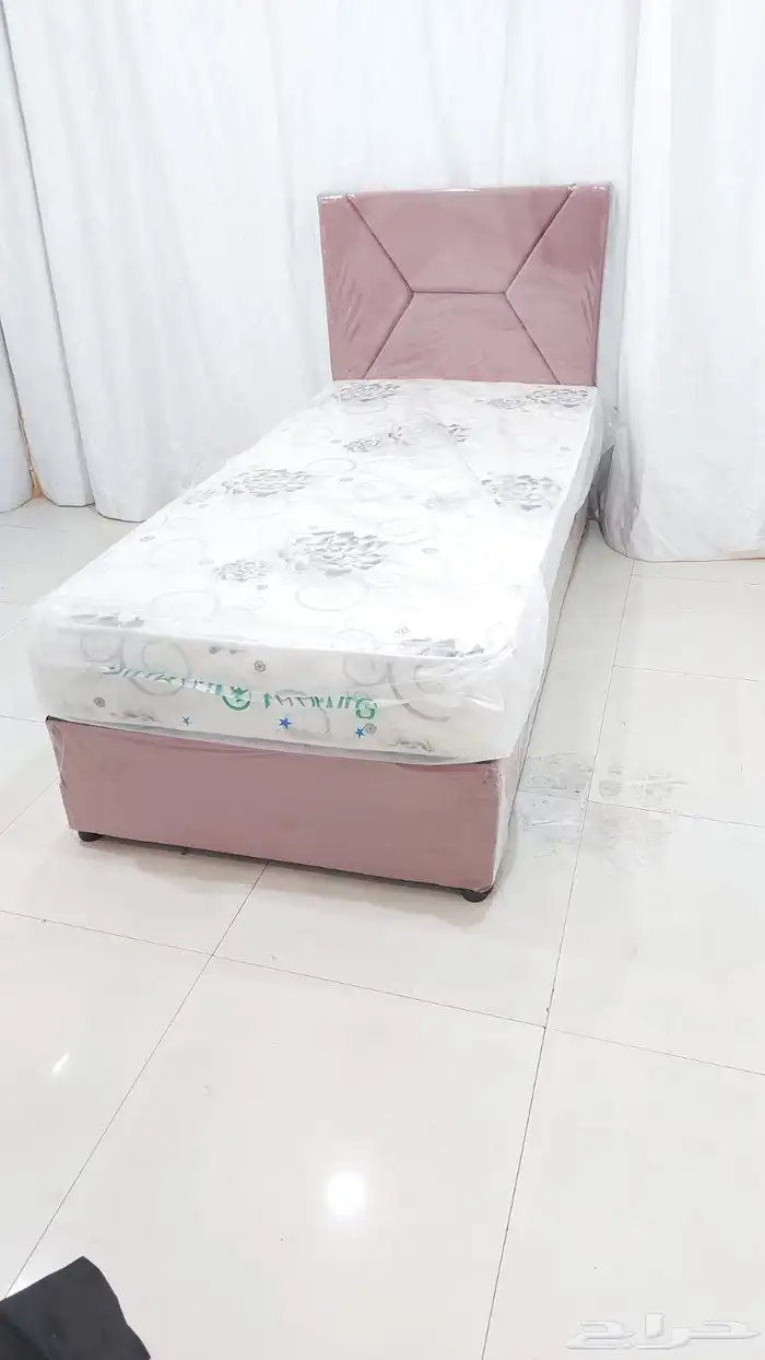 سرير نفر ونص ونفرين ونفر داخل جده فقط 9