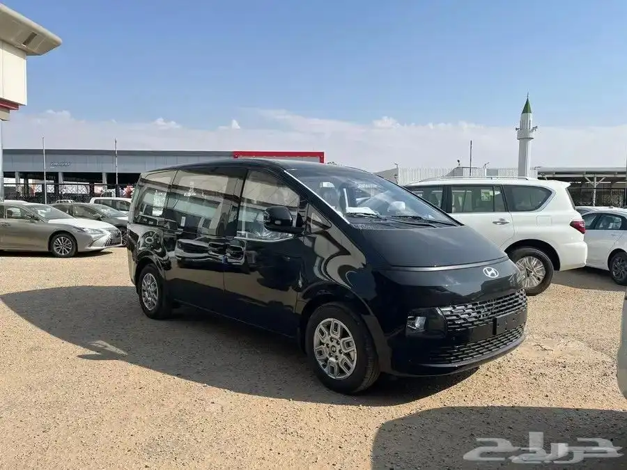 هيونداي ستاريا 2.2 ديزل موديل 2025 1