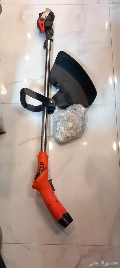 منشار قص الاعشاب الصغيره والفروع والتقليم 1