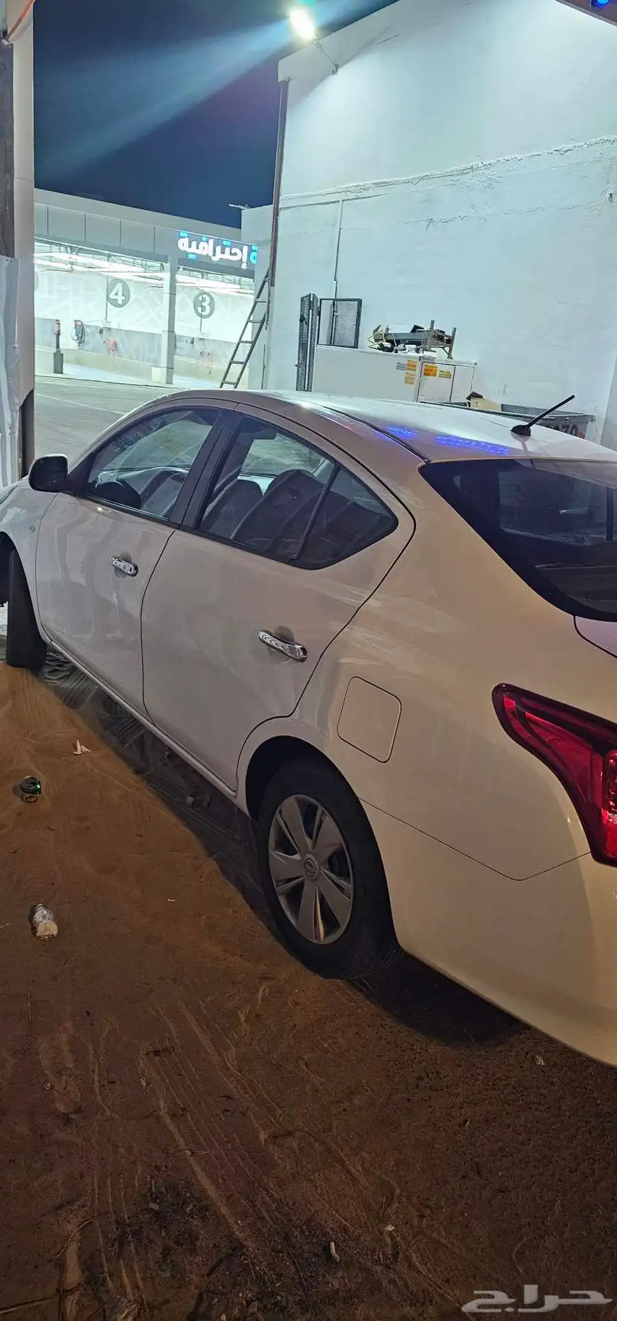 nissan sunny 2015 model 2