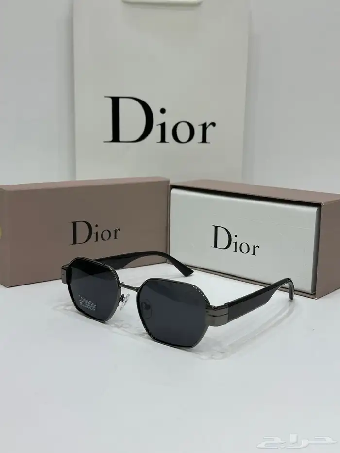 نظارات شمسية رجالية و نسائية ماركة 47