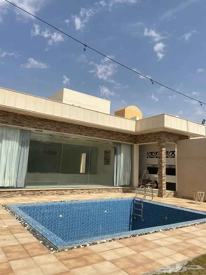 للبيع شاليه بحي الرحاب 5