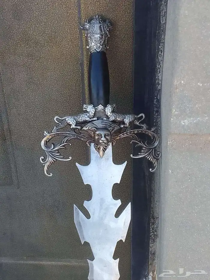 سيف للبيع اثري ونظيف 6