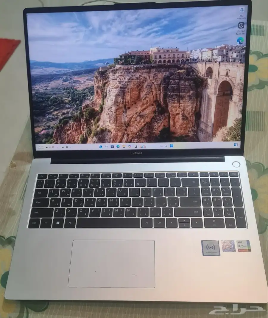 لابتوب هواوي i7 1