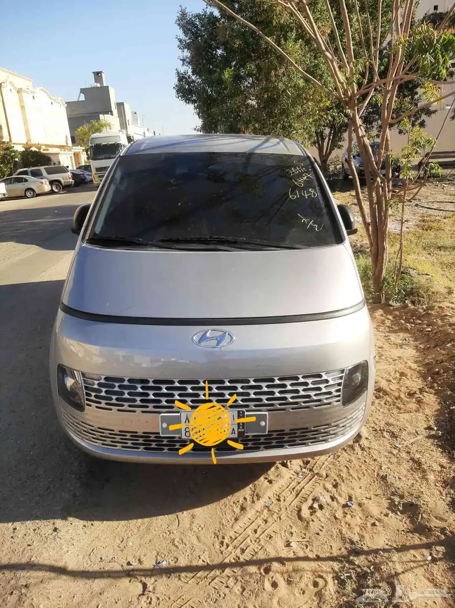 هونداي ستاريا بطاقة جمركية 2022 12