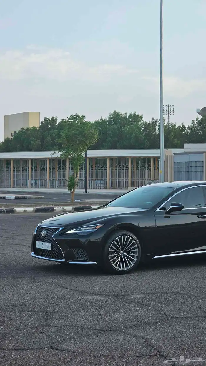 لكزس LS 350 2024 14