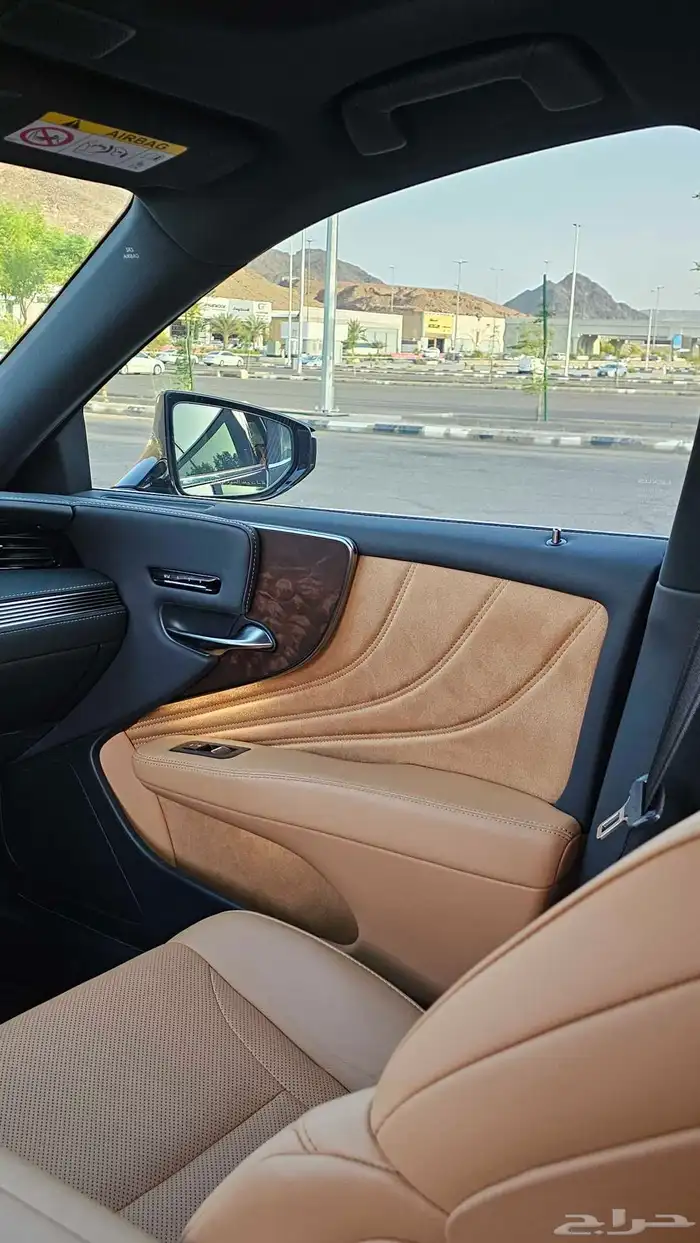 لكزس LS 350 2024 39