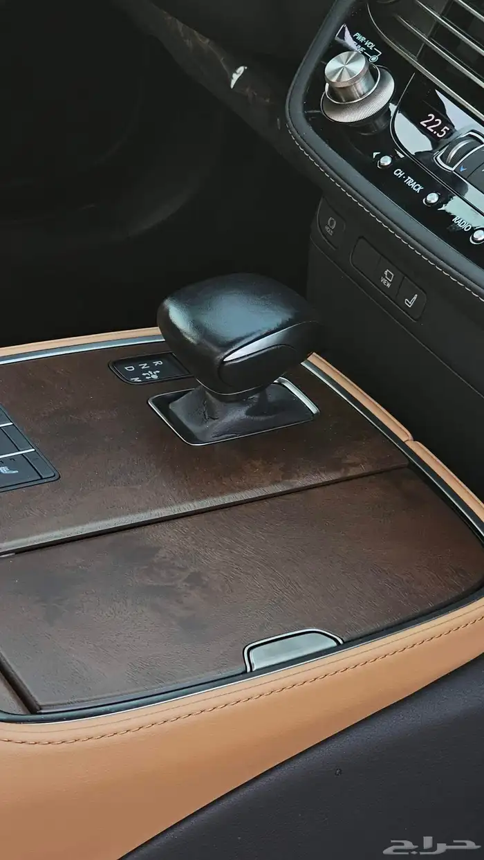 لكزس LS 350 2024 31